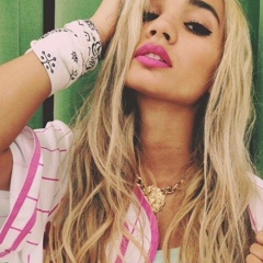 Real-Pia Mia, Los Angeles