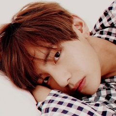 Kim Taehyung, 25 лет