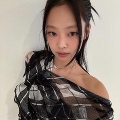 Jennie Kim, 28 лет