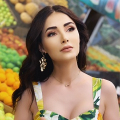 Sonia Beytoushi, 33 года