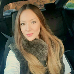 Alexandra Sarbu, 28 лет