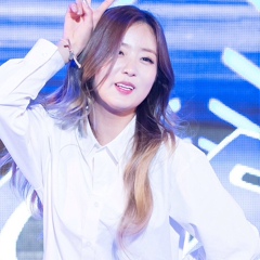 Apink'yoon Bomi, 31 год, Seoul