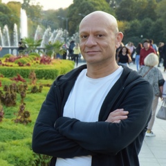 Ehab Hassan, Москва