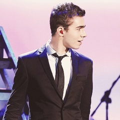 Nathan Sykes, 31 год, London