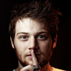 Danny Worsnop, Houston