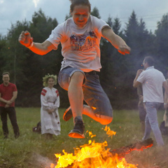 Александр Домбровский