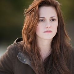 Bella Cullen, 28 лет