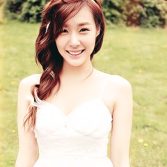 Tiffany Hwang