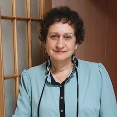 Елена Авакова, Гатчина