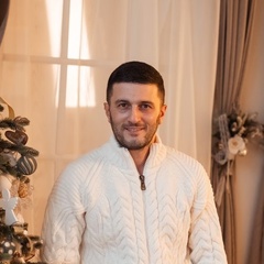 Arsen Hovannisyan, Гюмри