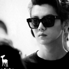 Lu Han Deer, 34 года