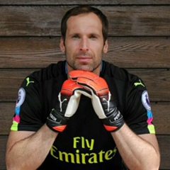 Petr Cech, 42 года, London