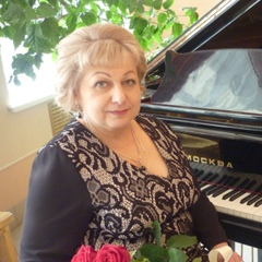 Елена Шестакова, Добрянка