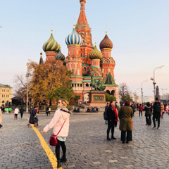 Алёна Волынец, Москва