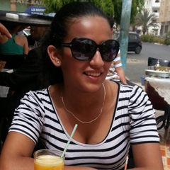 Dounia Atir, Casablanca