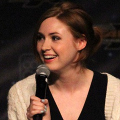 Karen Gillan, 36 лет, London