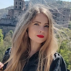 Anna Paniotova, 33 года