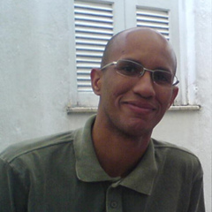 Leo Miranda, Salvador