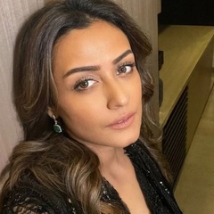 Namrata Shirodkar, 52 года