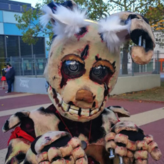 Springtrap Animatronic, 37 лет