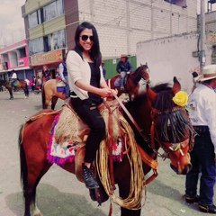 Cristina Perugachi, Quito