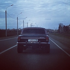 Black Car, Compton