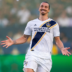 Zlatan Ibrahimović, 43 года, Örebro