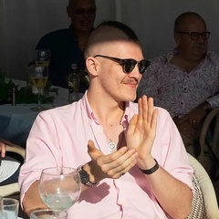 Mikhail Baker, 23 года