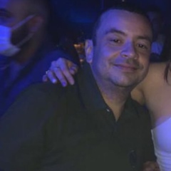 Julian Morales Cervera, 44 года