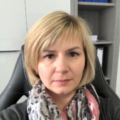 Luba August, 43 года