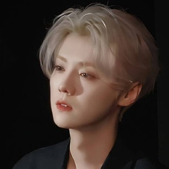 Lu Han, 23 года