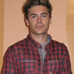 Zac Efron, 37 лет, San Luis Obispo