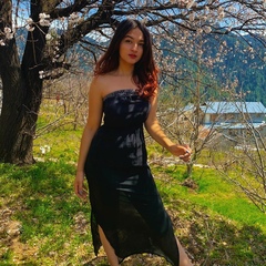 Shruti Bakshi, 24 года