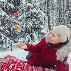 Юленька Чалова, Санкт-Петербург