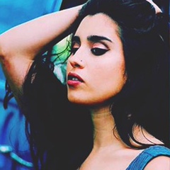 Lauren Michelle-Jauregui, 31 год