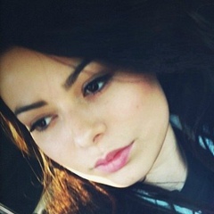 Miranda Cosgrove, Los Angeles