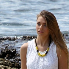 Indiana Evans, Sydney