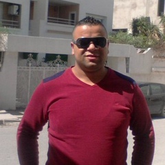 Hamdi Becha, Tunis