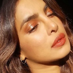 Priyanka Chopra, 42 года