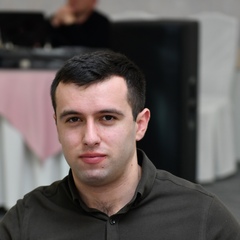 Tigran Mkrtchyan, Ереван