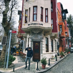 Иван Казарян, İstanbul