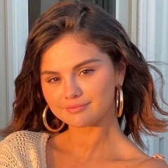 Selena Gomez, 32 года, New York City