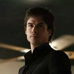 Damon Salvatore, 46 лет