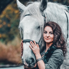 Алёна Ложечевская, Санкт-Петербург