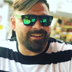 Kerem Altuğ, İzmir