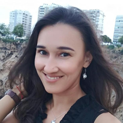 Elvira Khusainova Kaygisiz, İzmir