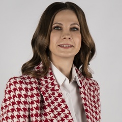 Ирина Круглова, Энгельс