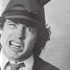 Angus Young, 69 лет, Sydney