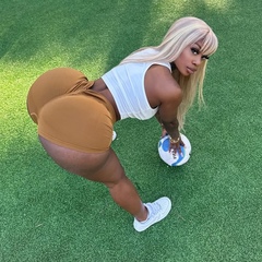 Nicki Chyna