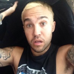 Pete Wentz, 45 лет